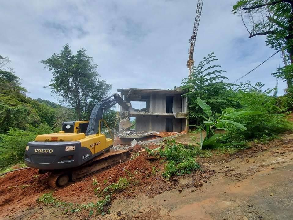 บริการรื้อถอน