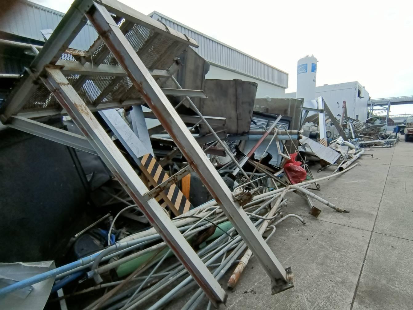 บริการรื้อถอน